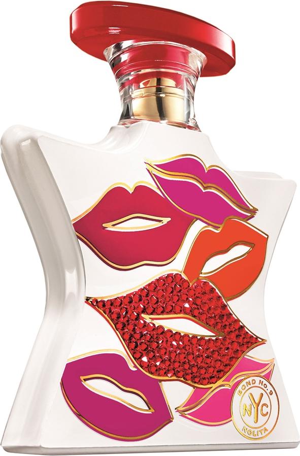 Flacon wody perfumowanej Bond No.9 Nolita 100ml z eleganckim opakowaniem marki Bond No.9 Scents of New York na białym tle