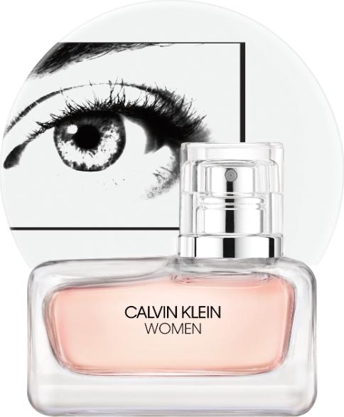 Flacon perfum Calvin Klein Women woda perfumowana 30ml w eleganckiej butelce z logo marki na białym tle - nowoczesne perfumy damskie