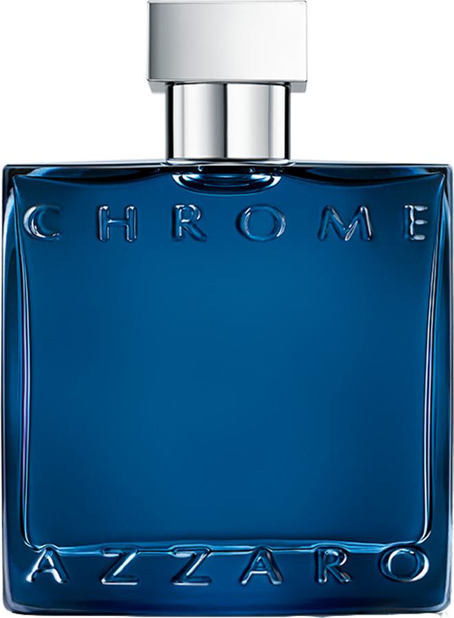 Flacon perfum Azzaro Chrome Parfum 50ml dla mężczyzn z minimalistycznym designem na białym tle - męski zapach z nutami cytrusowymi