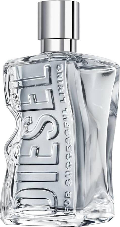 Diesel D By Diesel unisex woda toaletowa 50ml w eleganckiej butelce z charakterystycznym dżinsowym nitem marki Diesel na białym tle