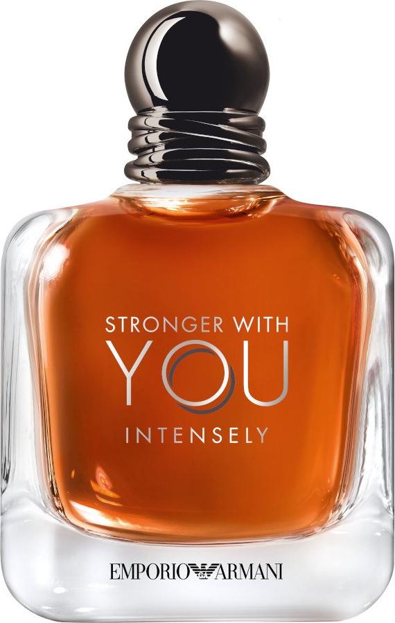 Flacon Giorgio Armani Emporio Armani Stronger with You Intensely woda perfumowana 30ml dla mężczyzn na białym tle z eleganckim opakowaniem marki