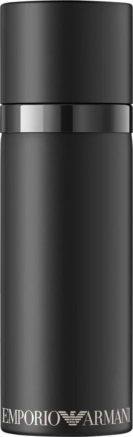 Flacon wody toaletowej Giorgio Armani Emporio Armani He 100ml dla mężczyzn w eleganckim opakowaniu na białym tle