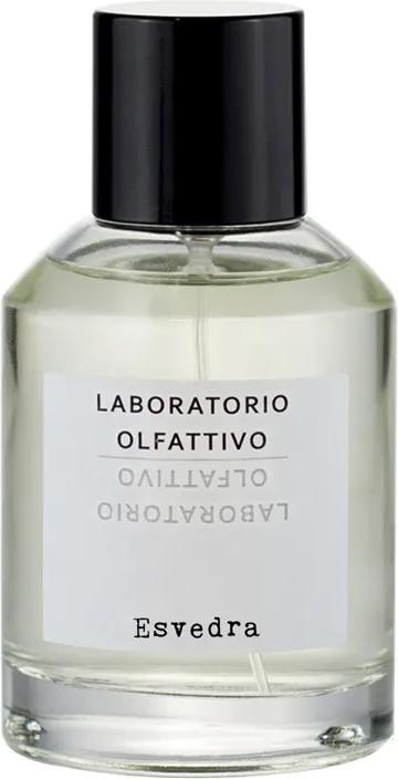 Flakon wody perfumowanej Laboratorio Olfattivo Esvedra 100ml na białym tle - eleganckie unisex perfumy z wetiwerem i cytryną w szklanych opakowaniu