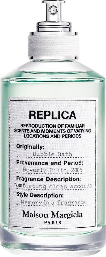 Flacon wody toaletowej Maison Margiela Replica Bubble Bath 100ml w eleganckim opakowaniu marki Maison Margiela na białym tle