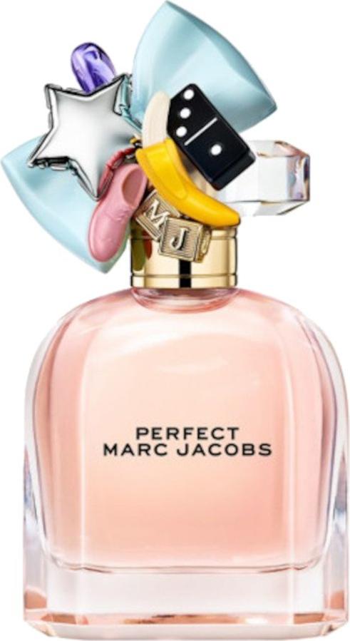 Flacon wody perfumowanej Marc Jacobs Perfect 50ml z charakterystyczną zatyczką marki na białym tle - luksusowe perfumy damskie