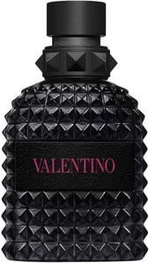 Flakon perfum VALENTINO Born in Roma Extra-Dose Uomo woda perfumowana dla mężczyzn w czarnym opakowaniu z ćwiekami Rockstud na białym tle